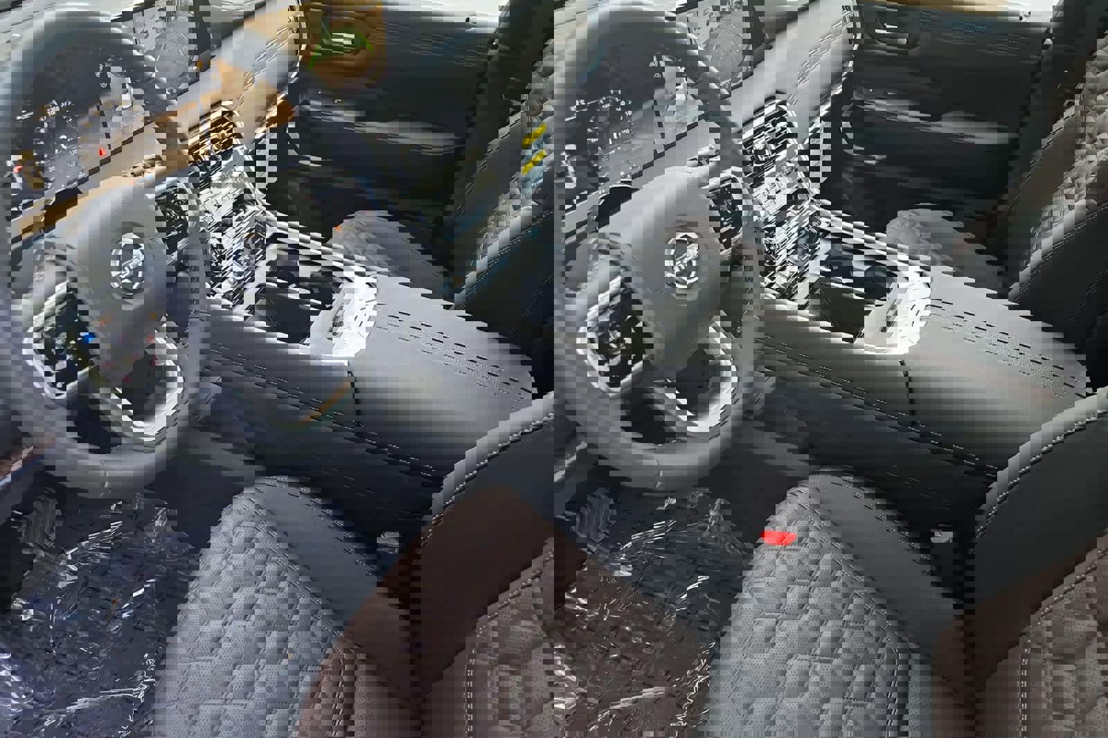 New 2025 Nissan Armada Platinum w/ Convenience Package image 11