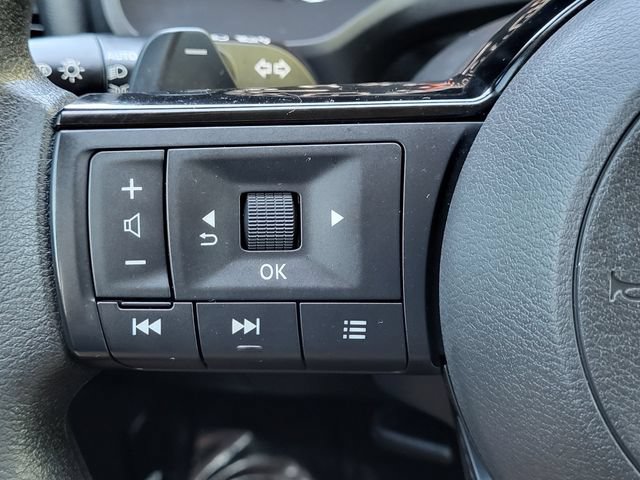 Certified 2022 Nissan Rogue SV AWD/4WD image 10