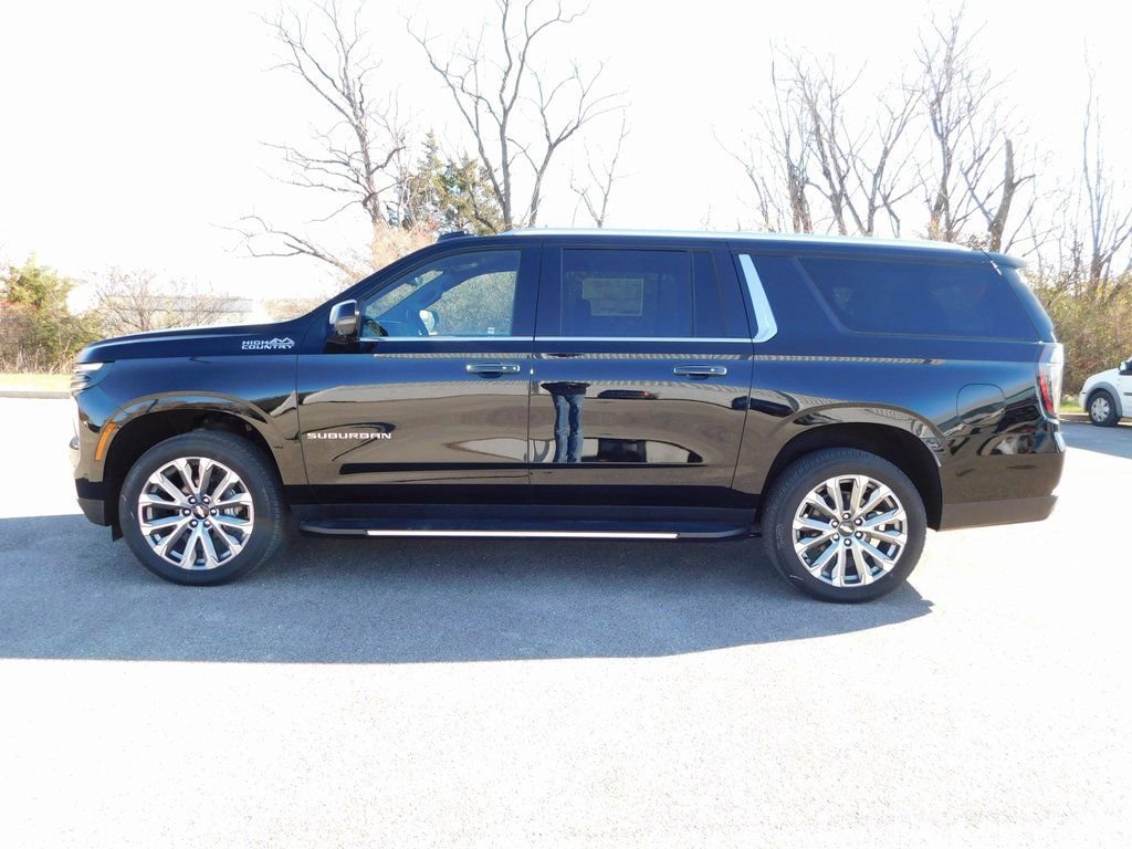 New 2025 Chevrolet Suburban High Country image 6