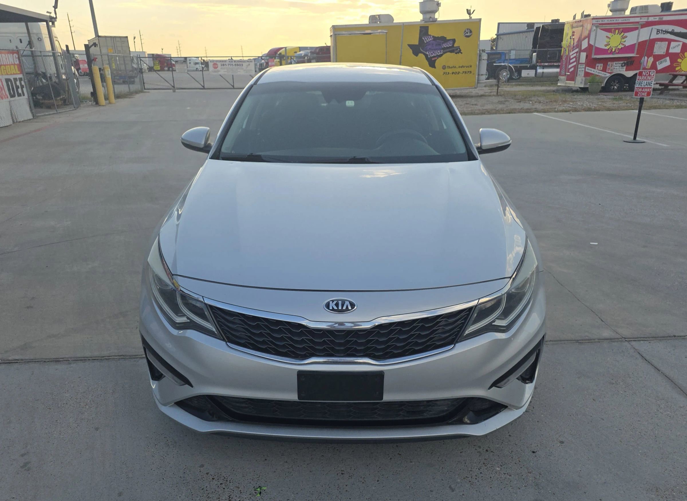 Used 2020 Kia Optima LX image 4