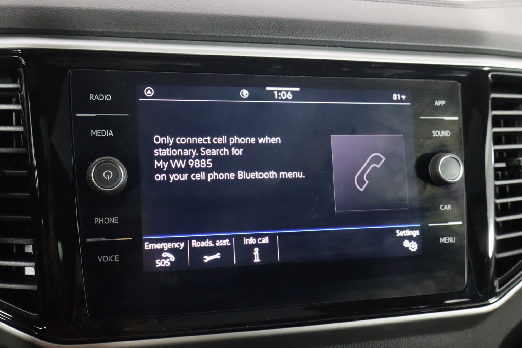 Used 2022 Volkswagen Atlas Cross Sport SE FWD image 35