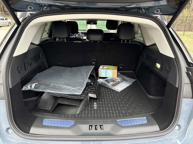 New 2026 Lincoln Nautilus Premier w/ Jet Appearance Package image 12