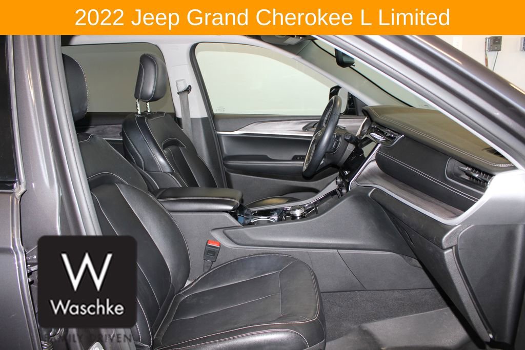 Used 2022 Jeep Grand Cherokee L Limited w/ Trailer Tow Group (B) image 29