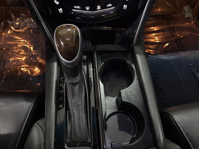 Used 2013 Cadillac XTS Luxury image 25