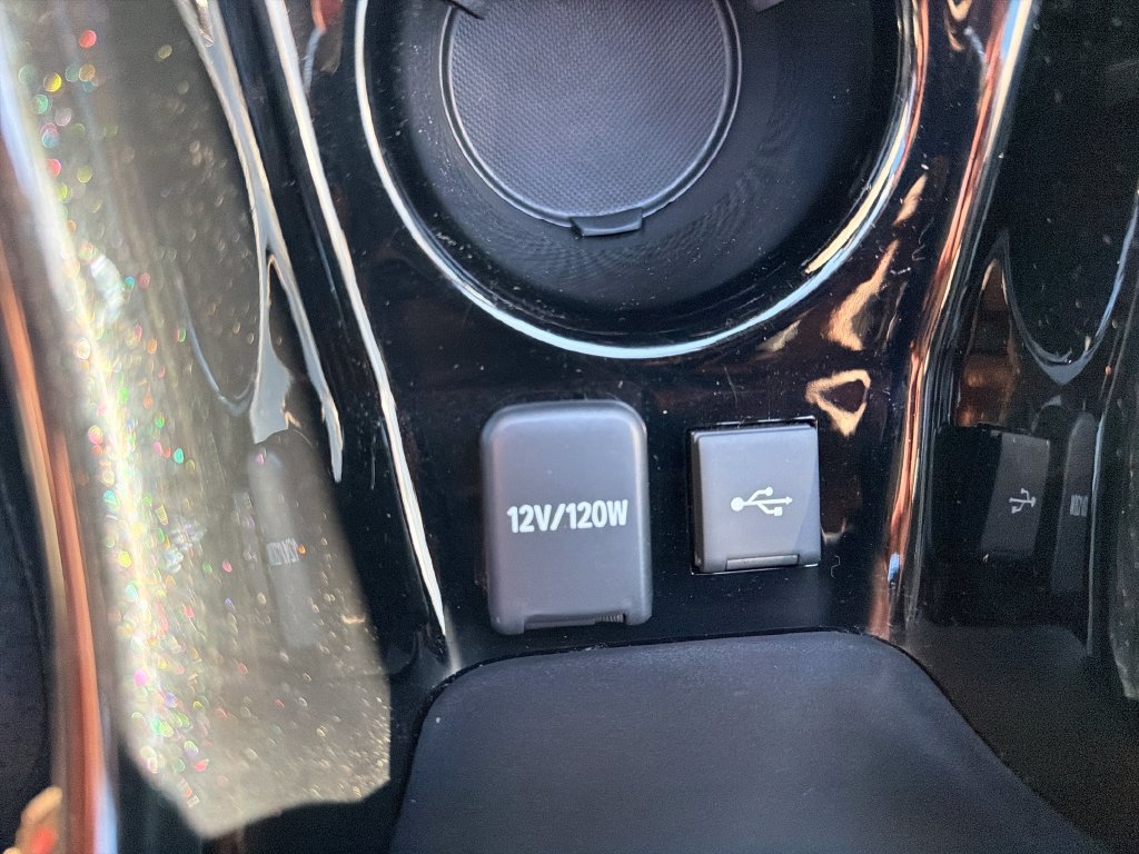 Used 2022 Toyota Prius Prime LE FWD image 19