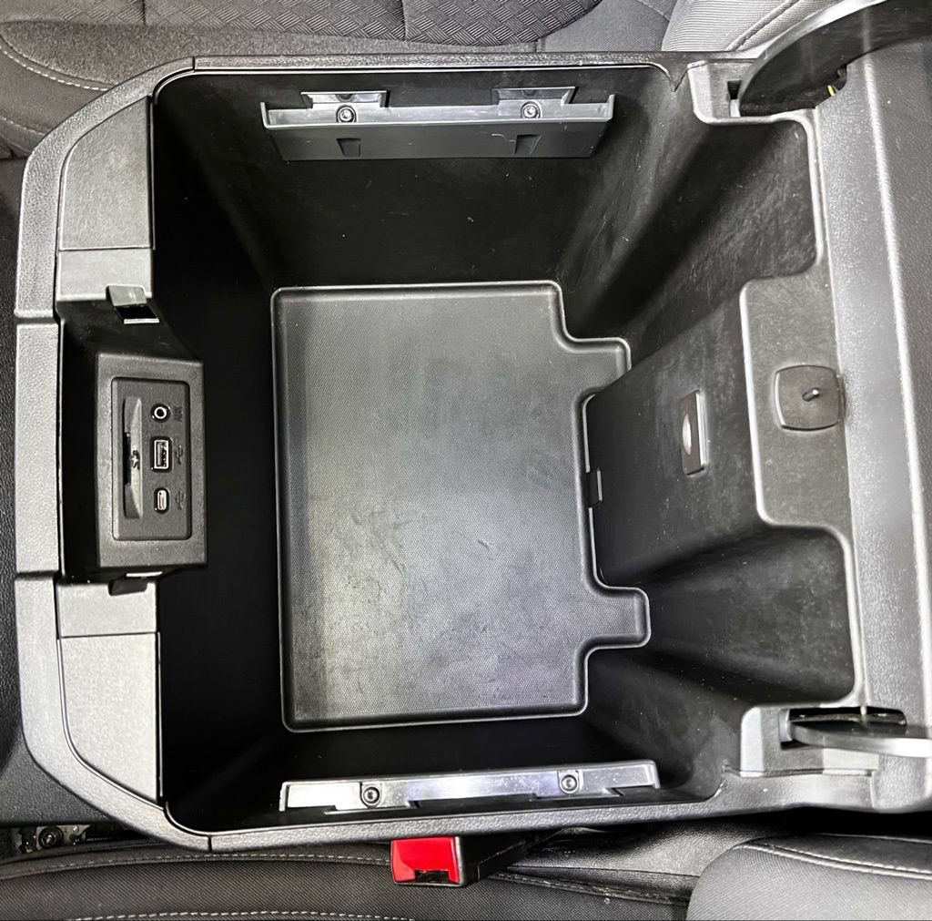 Used 2020 Chevrolet Silverado 1500 LT Trail Boss image 39