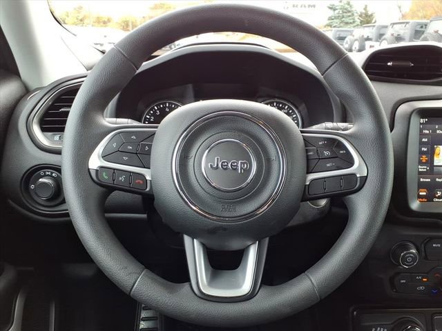 Certified 2023 Jeep Renegade Latitude image 27