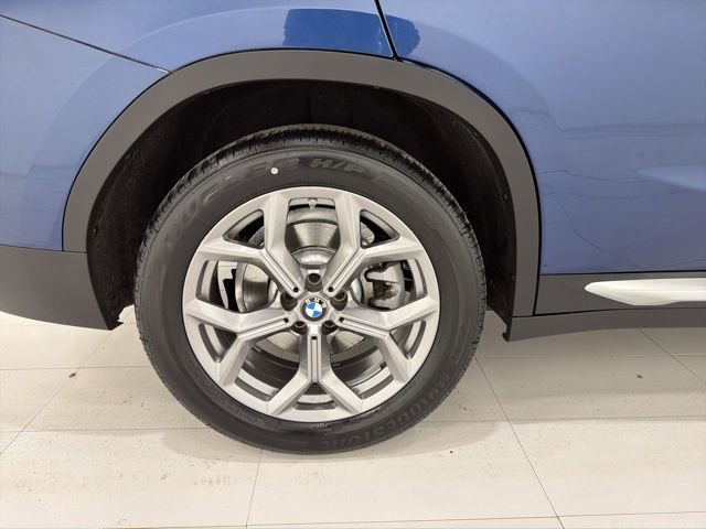 Certified 2023 BMW X4 xDrive30i w/ Convenience Package image 44