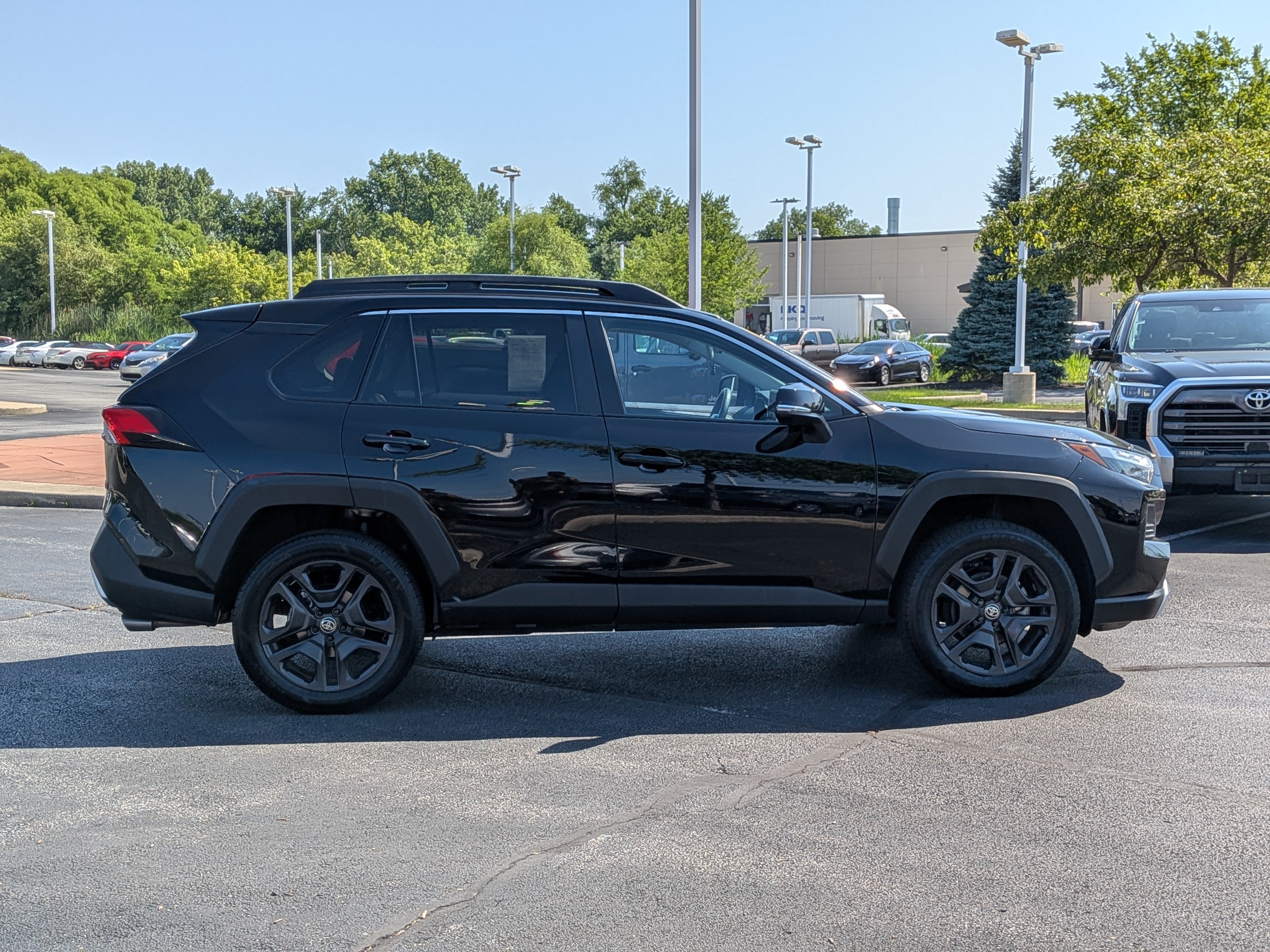 Used 2024 Toyota RAV4 Adventure AWD/4WD image 9