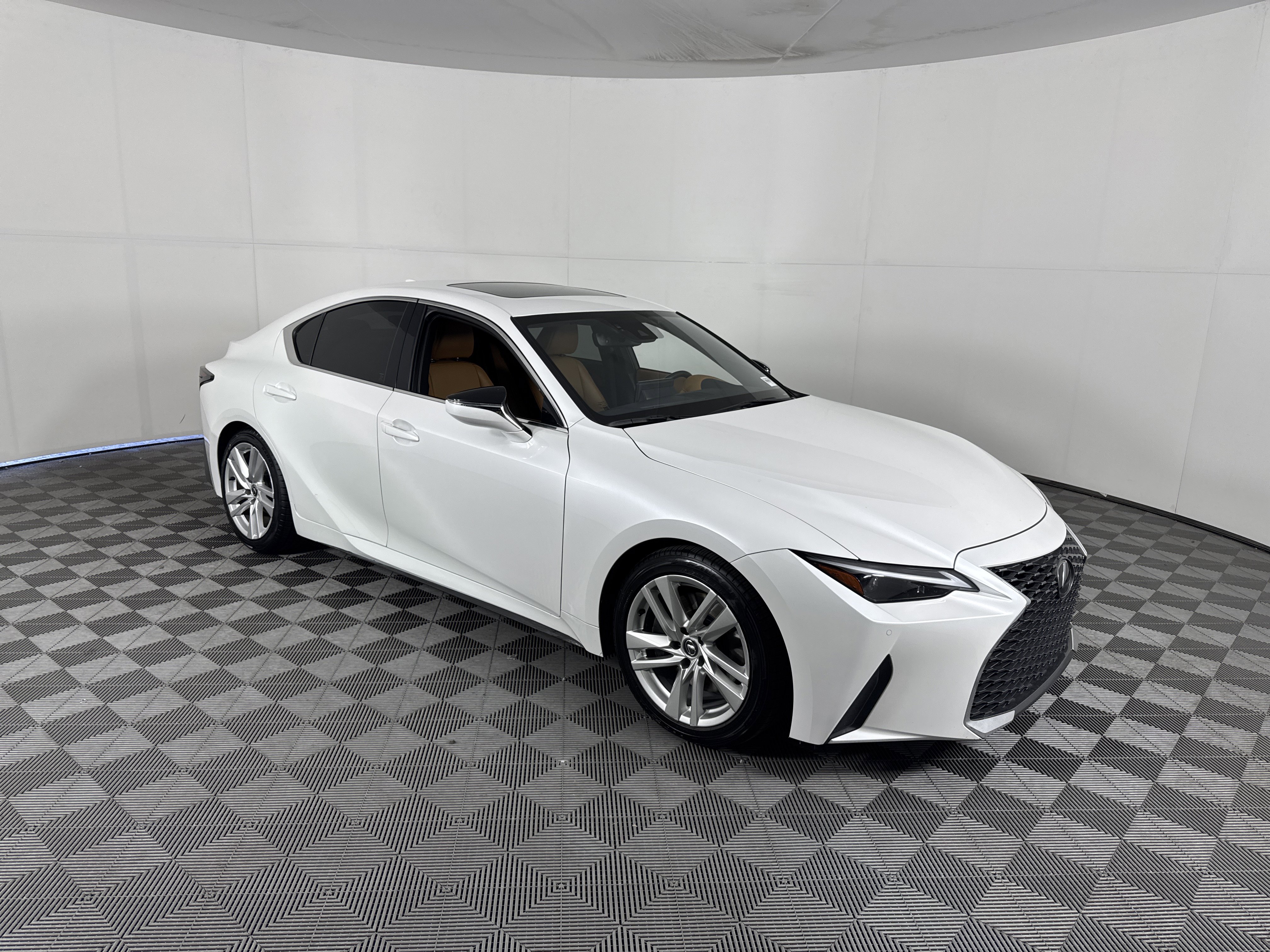 Used 2023 Lexus IS 300 w/ Comfort Package image 2