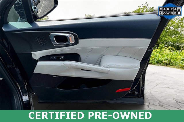 Used 2023 Kia Sorento SX Prestige image 23
