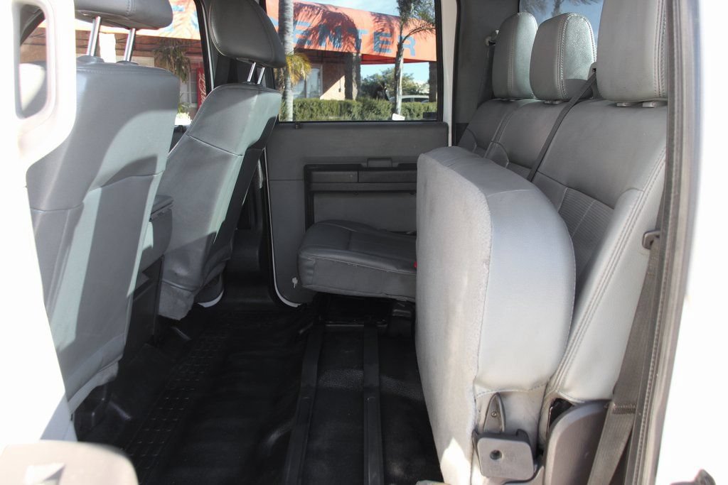 Used 2016 Ford F550 2WD Crew Cab Super Duty image 30