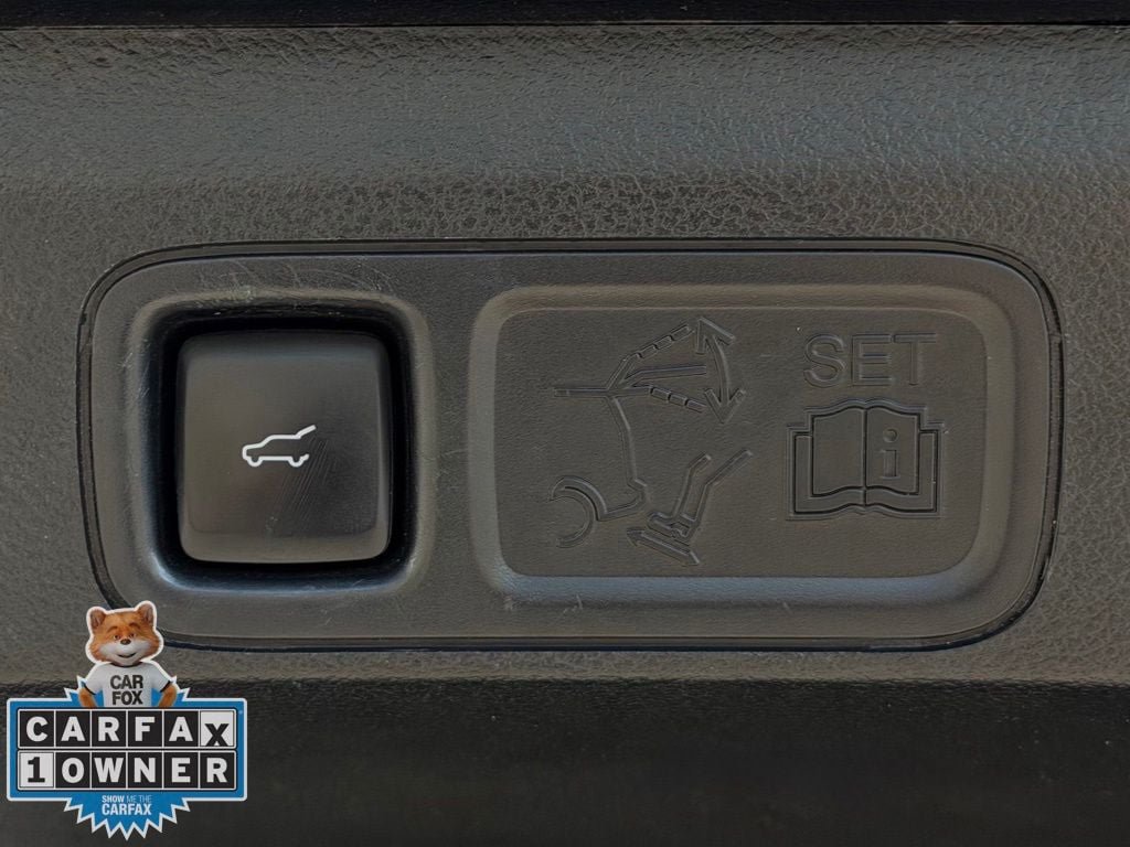 Used 2020 Ford Expedition Max Platinum AWD/4WD image 32