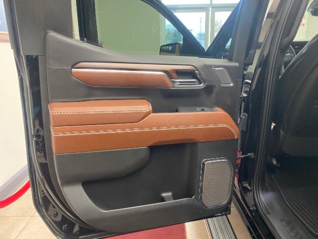 Used 2024 GMC Sierra 1500 Denali Ultimate AWD/4WD image 12