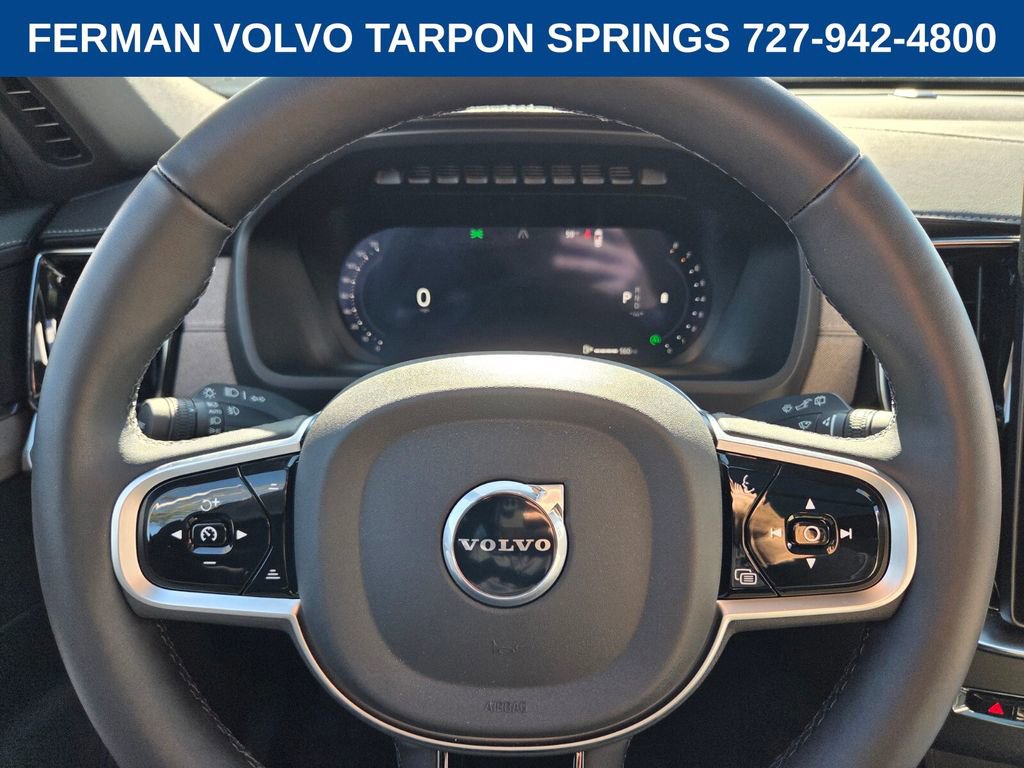 New 2026 Volvo XC90 B5 Plus w/ Protection Package Premier image 28