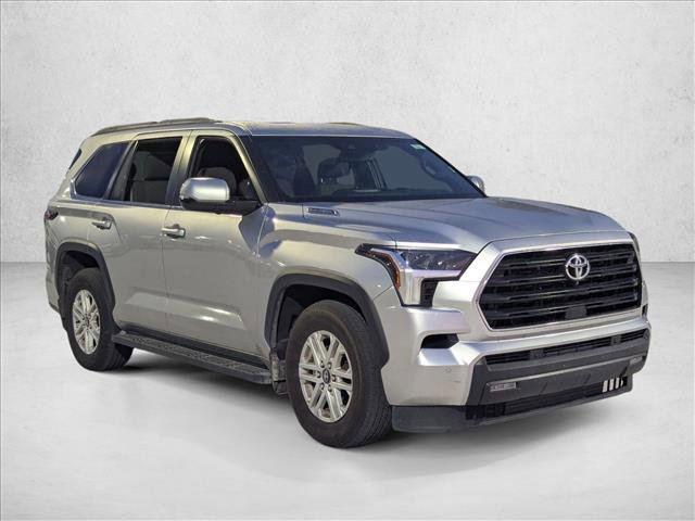 Used 2025 Toyota Sequoia SR5 AWD/4WD image 3