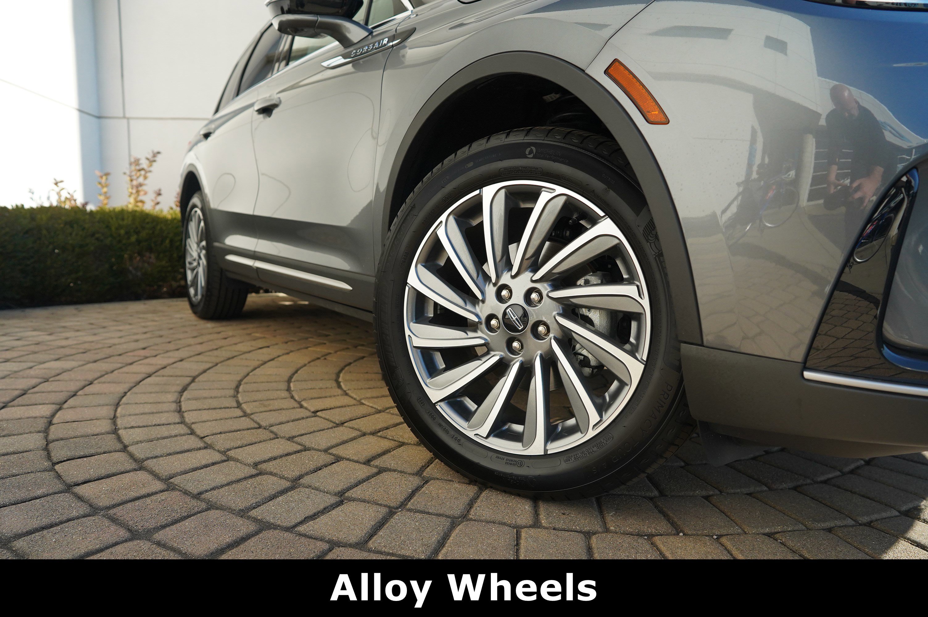 Used 2024 Lincoln Corsair Reserve w/ Equipment Group 201A image 15