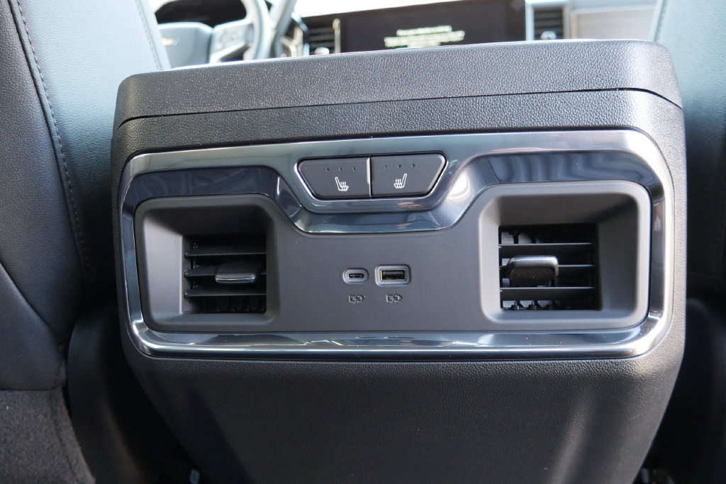 New 2026 Chevrolet Silverado 3500 High Country w/ High Country Premium Package AWD/4WD image 21