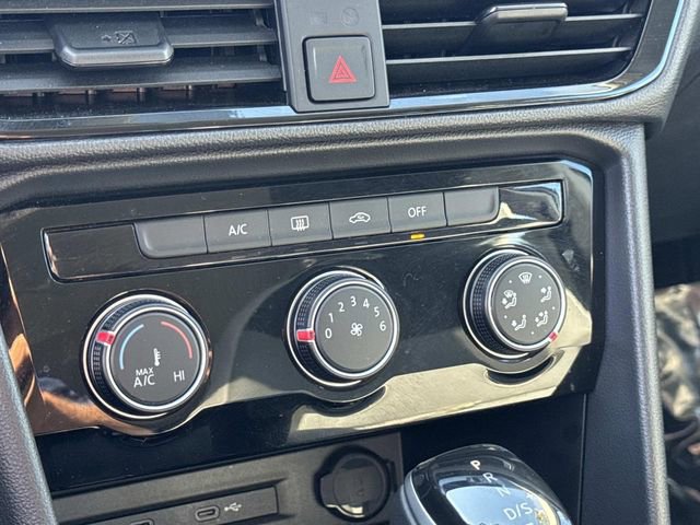 Certified 2024 Volkswagen Taos S image 22