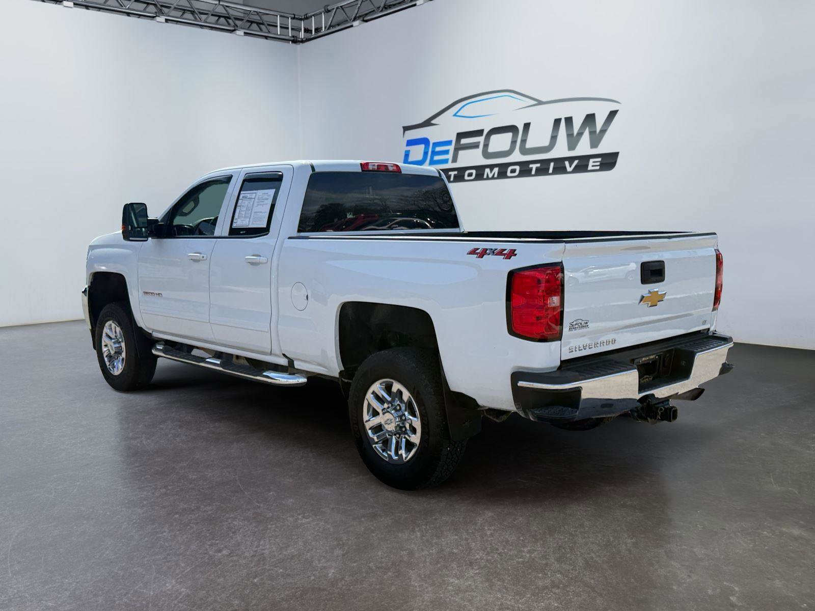 Used 2019 Chevrolet Silverado 2500 LT w/ All Star Edition AWD/4WD image 5