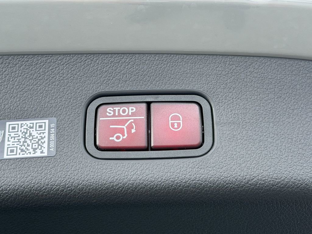 New 2026 Mercedes-Benz GLC 43 AMG 4MATIC image 14