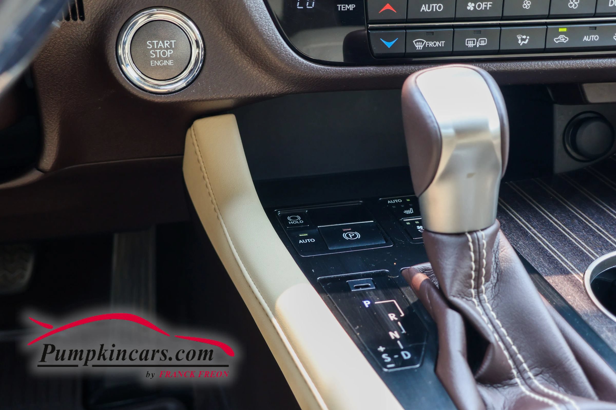 Used 2018 Lexus RX 350 AWD w/ Luxury Package image 44