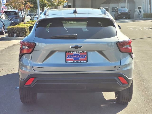 New 2026 Chevrolet Trax LT FWD image 5