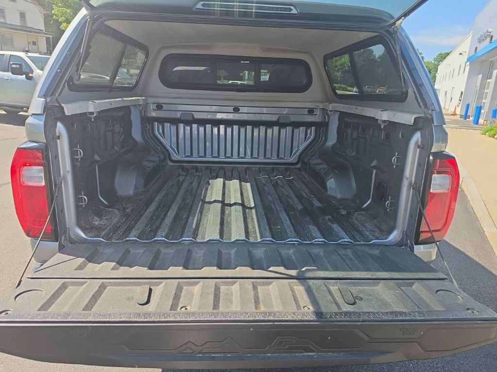 Used 2023 GMC Canyon Elevation w/ Elevation Premium Package AWD/4WD image 17