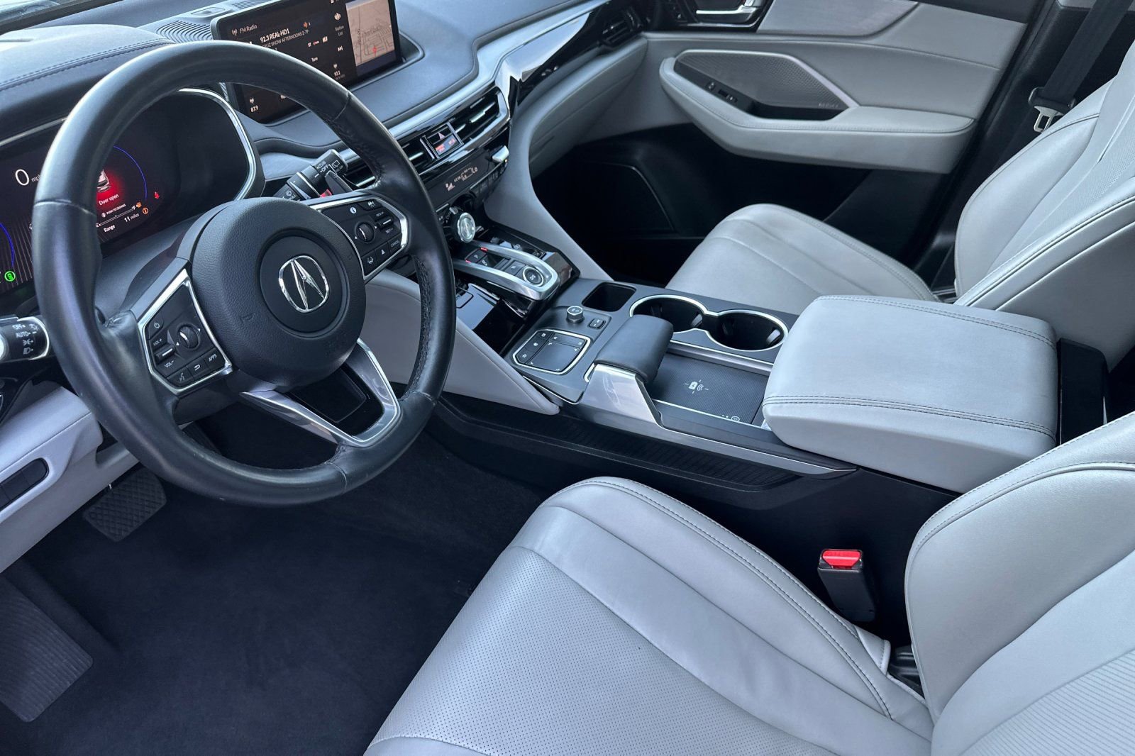 Used 2023 Acura MDX FWD w/ Technology Package image 10