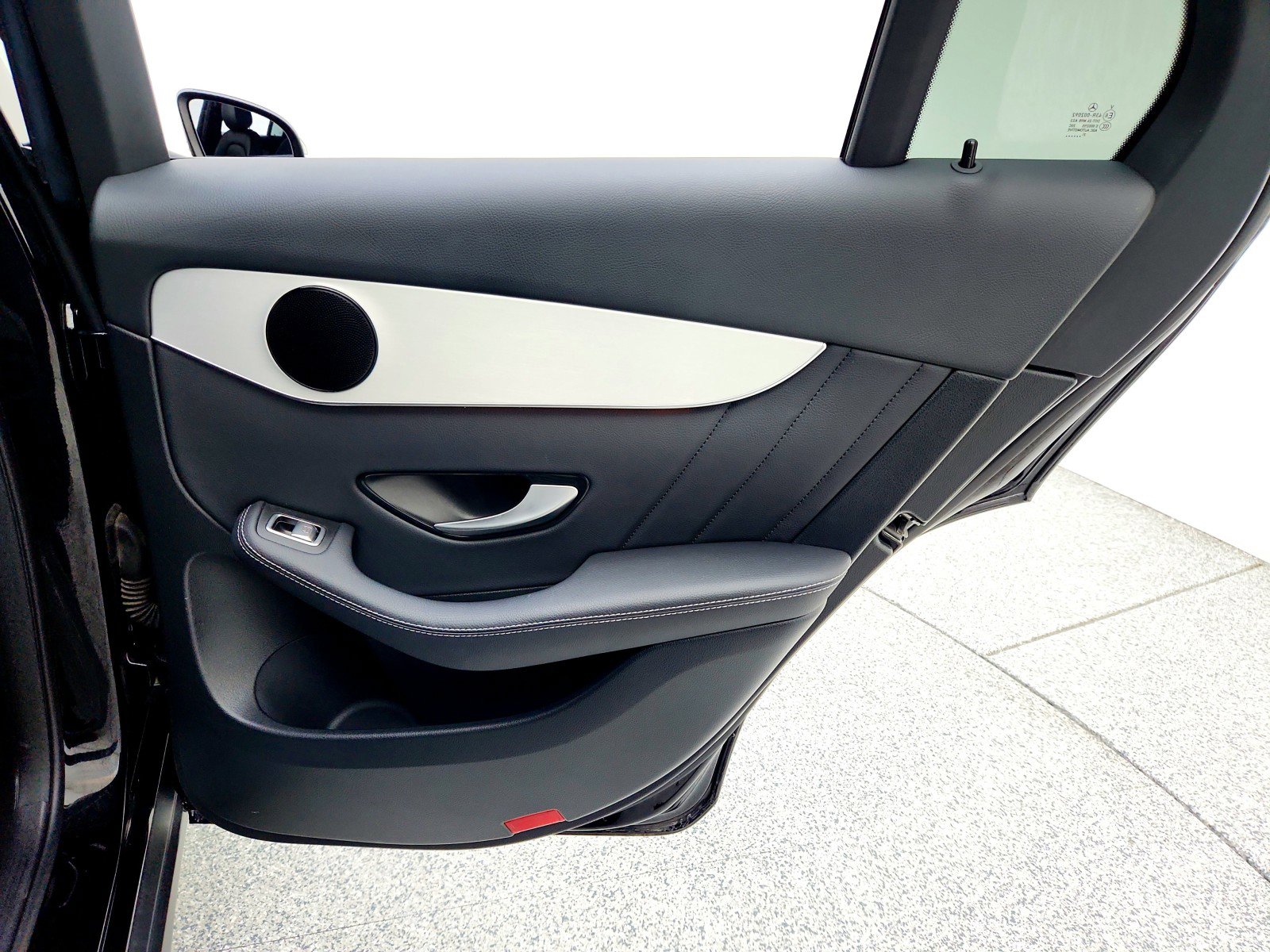 Certified 2022 Mercedes-Benz GLC 300 image 27