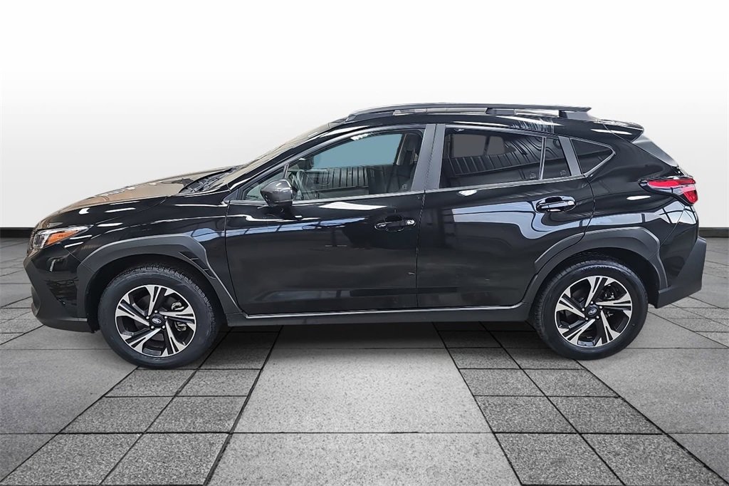 Used 2024 Subaru Crosstrek 2.0i Premium image 8