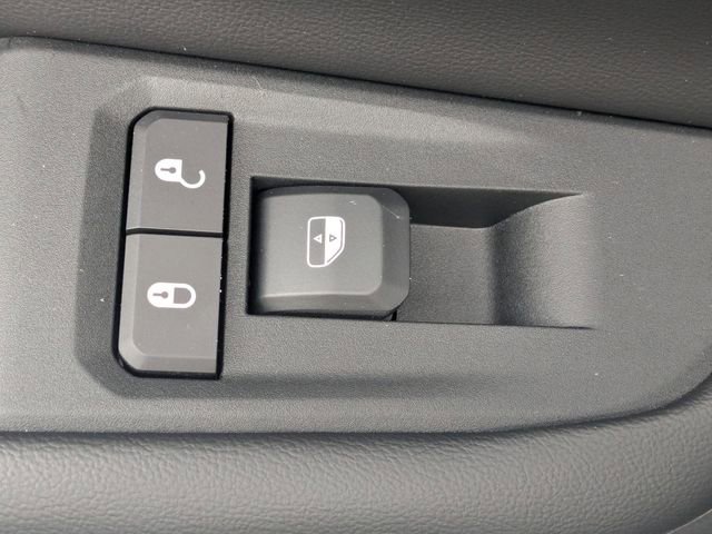 New 2026 Jeep Grand Cherokee L Laredo w/ Trailer Tow Package image 25