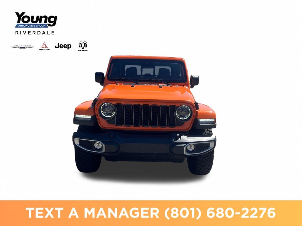 Used 2025 Jeep Gladiator Sport AWD/4WD image 8