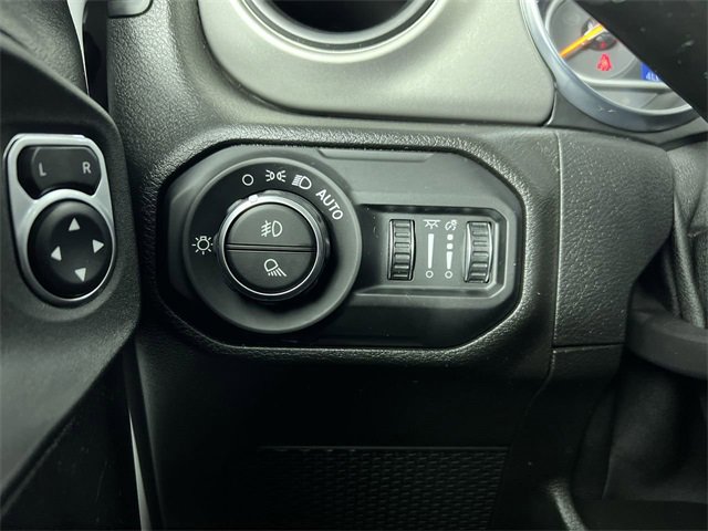 Used 2021 Jeep Gladiator Sport image 18