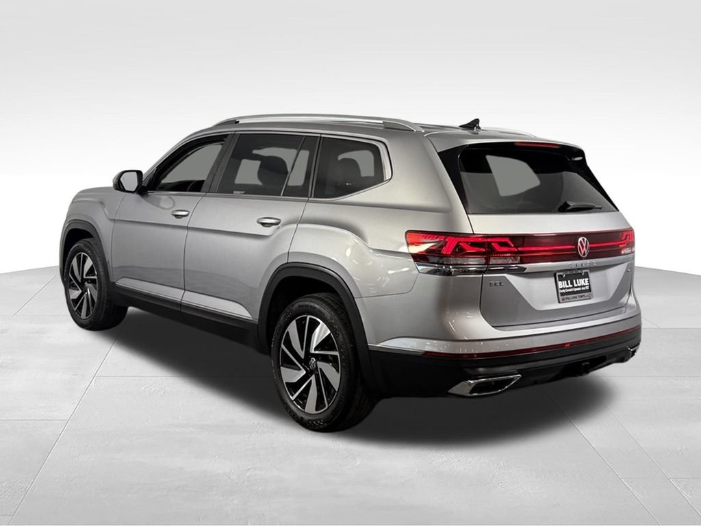 Used 2024 Volkswagen Atlas SEL AWD/4WD image 10