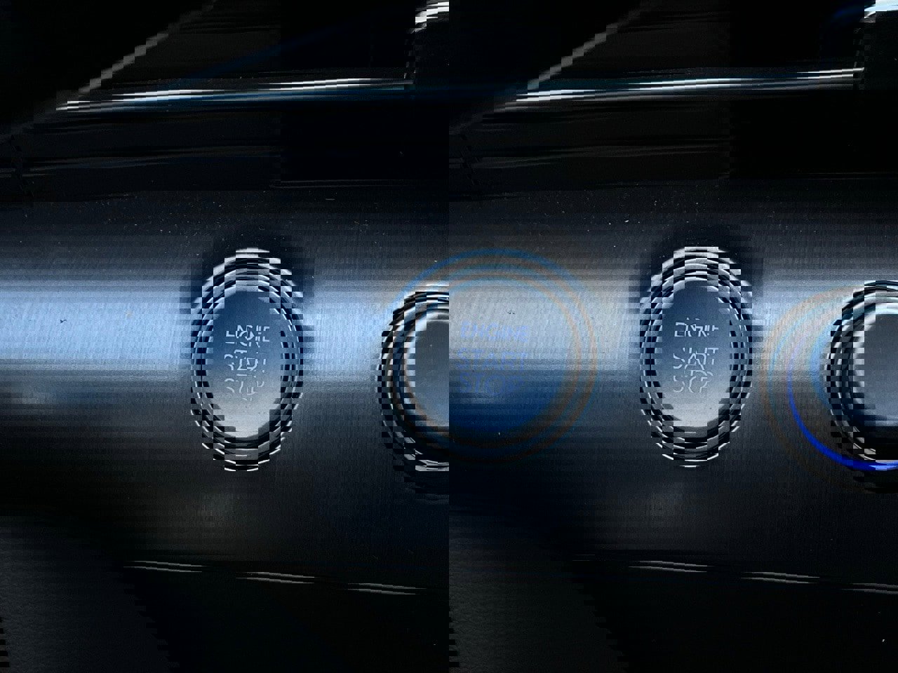 Used 2025 Hyundai Kona SEL image 29