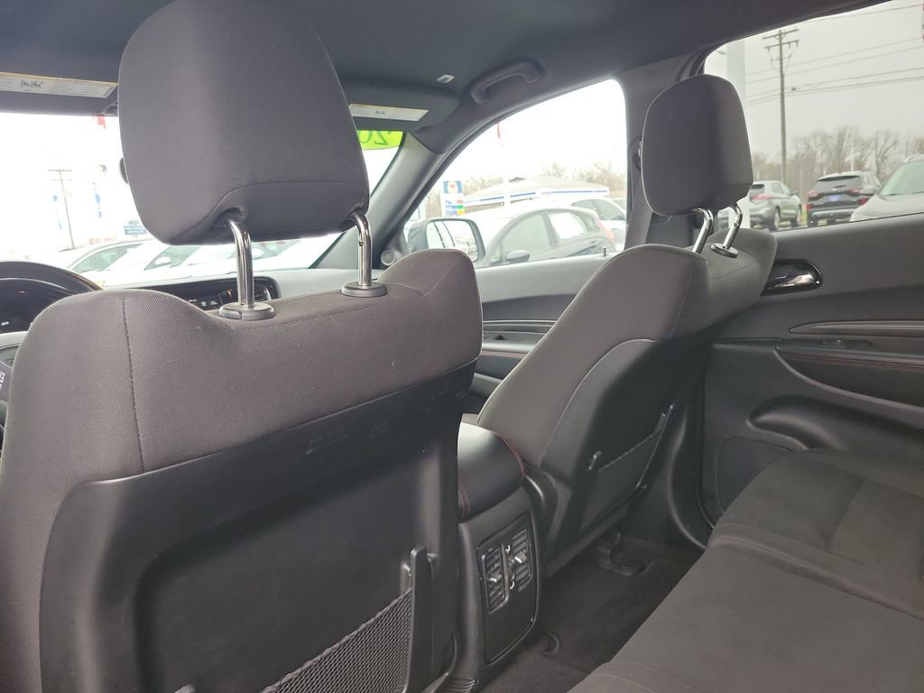 Used 2023 Dodge Durango GT image 31