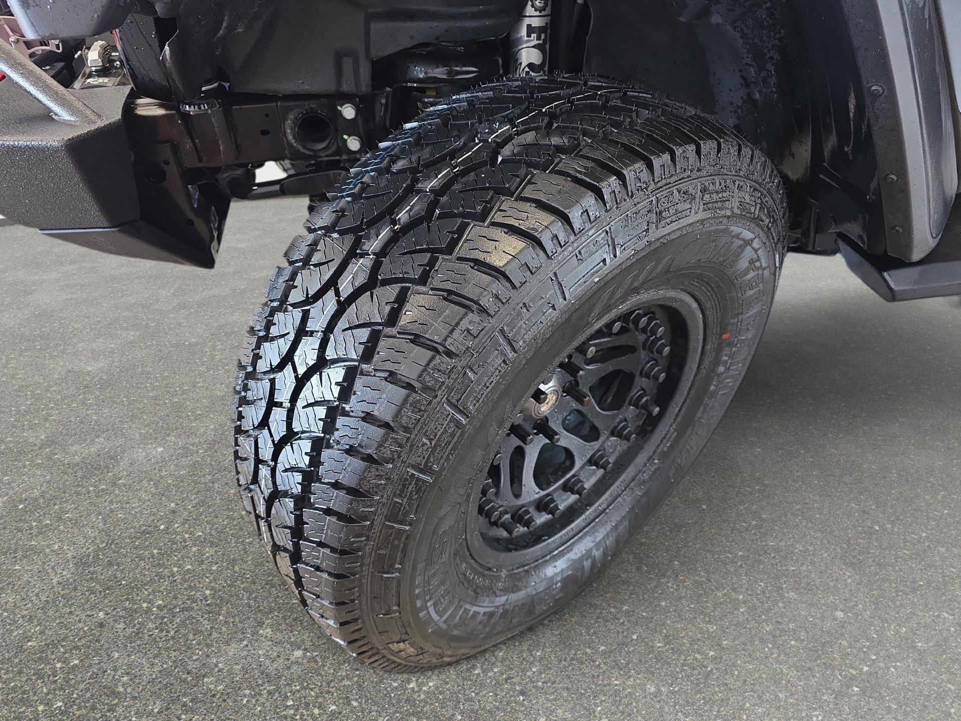 Used 2018 Jeep Wrangler Rubicon AWD/4WD image 29