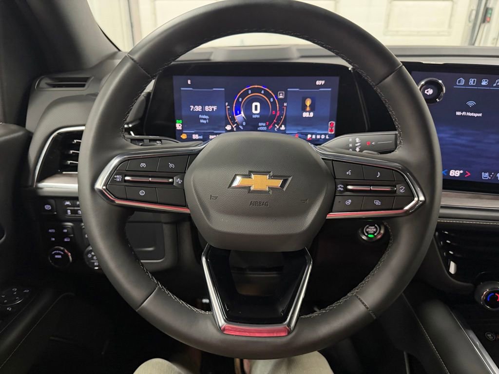 Certified 2025 Chevrolet Suburban Premier AWD/4WD image 42