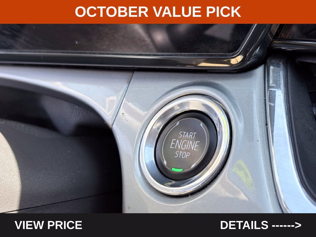 Used 2025 Chevrolet Trax LT FWD image 17