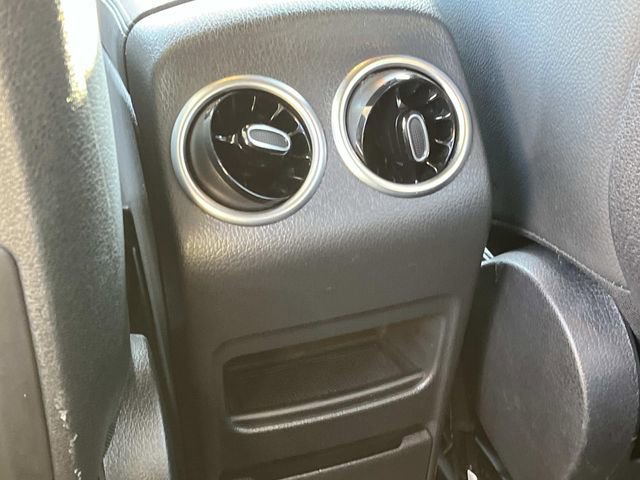 Used 2024 Mercedes-Benz GLB 250 image 18