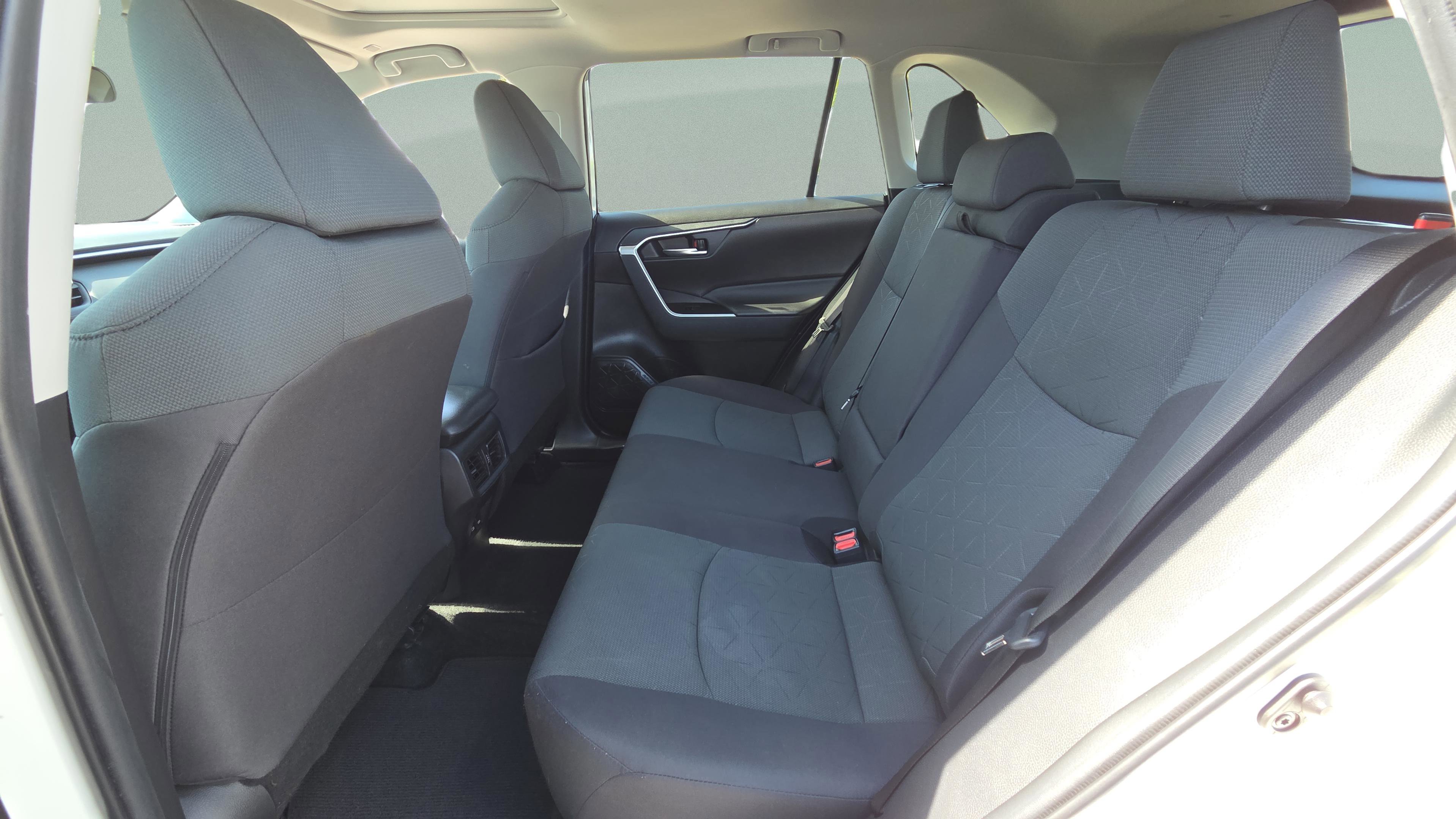 Certified 2024 Toyota RAV4 XLE w/ Convenience Package FWD image 12