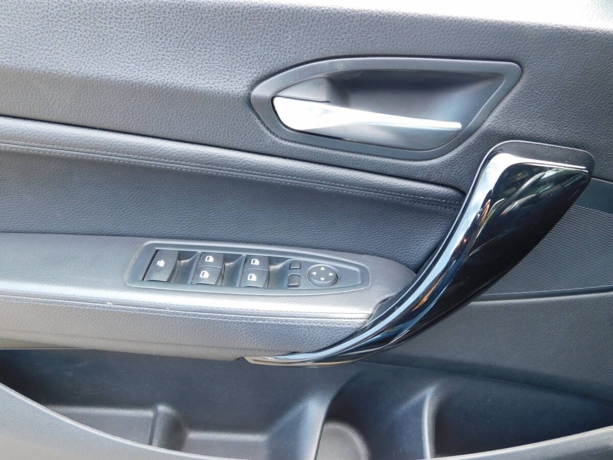 Used 2015 BMW 228i xDrive Convertible AWD/4WD image 19