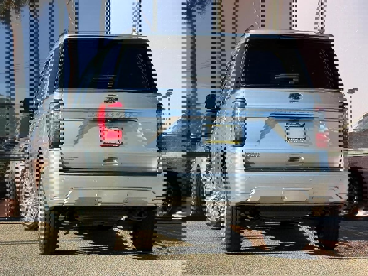 Used 2019 Ford Expedition Platinum image 8