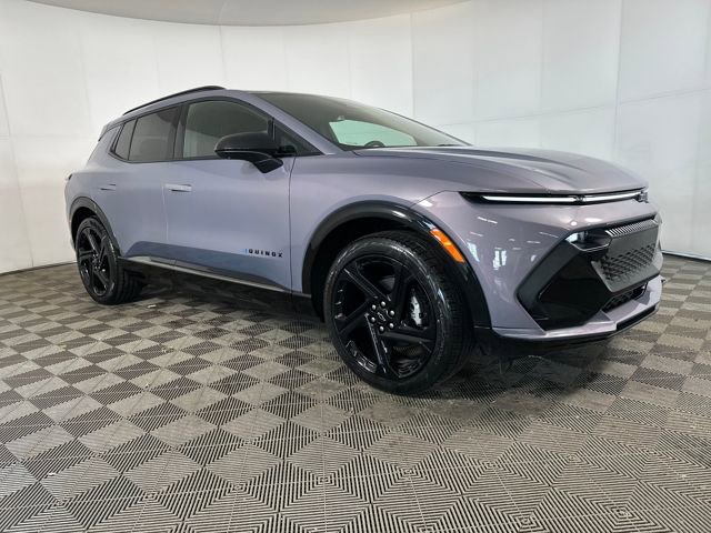 Used 2024 Chevrolet Equinox EV RS image 2