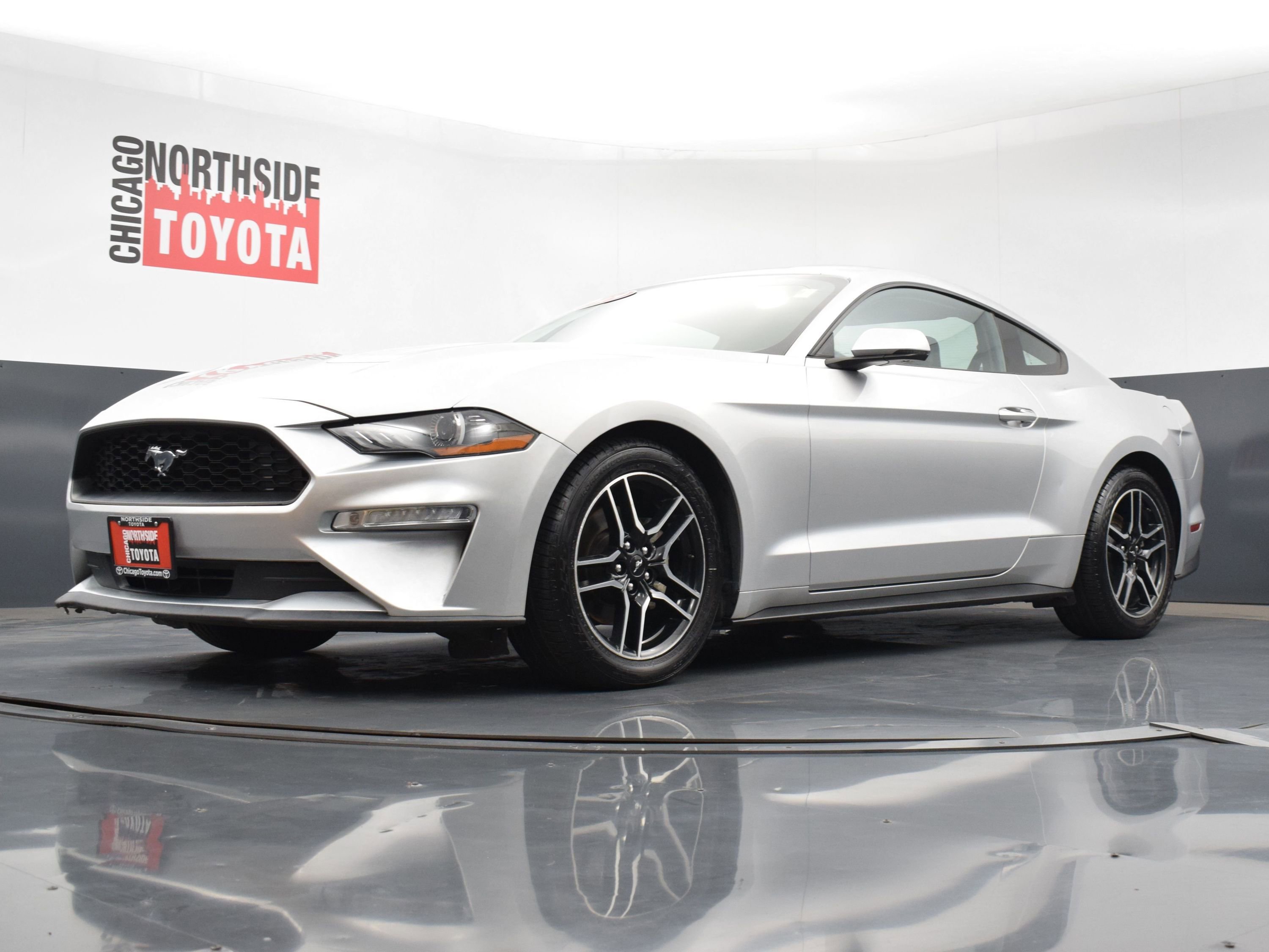 Used 2019 Ford Mustang Premium image 32