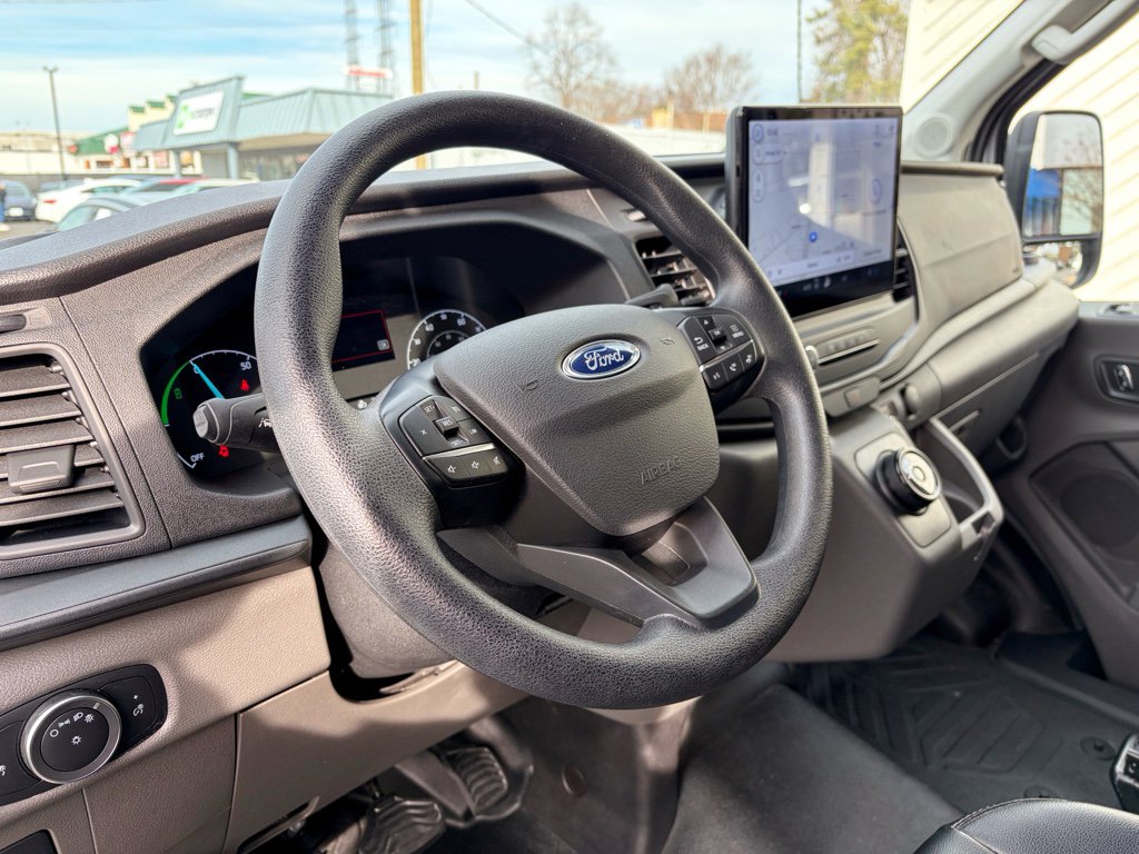 Used 2024 Ford E-Transit Base w/ Load Area Protection Package image 18