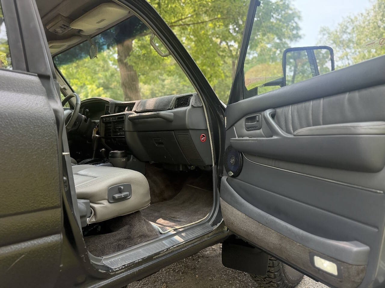 Used 1996 Toyota Land Cruiser AWD/4WD image 31