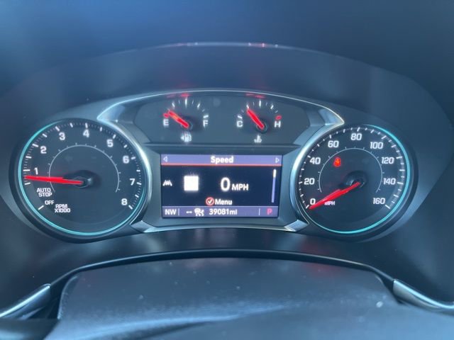 Used 2023 Chevrolet Equinox Premier image 10