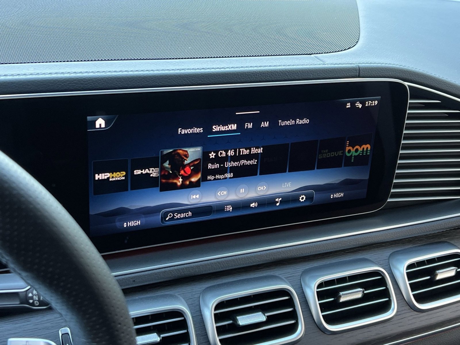 Certified 2026 Mercedes-Benz GLS 450 4MATIC image 16